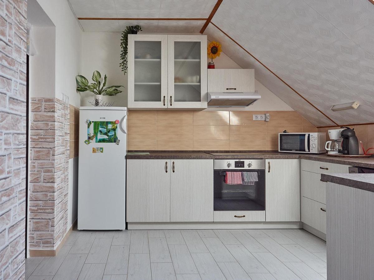Hoffman Apartment バラトンサールソー エクステリア 写真